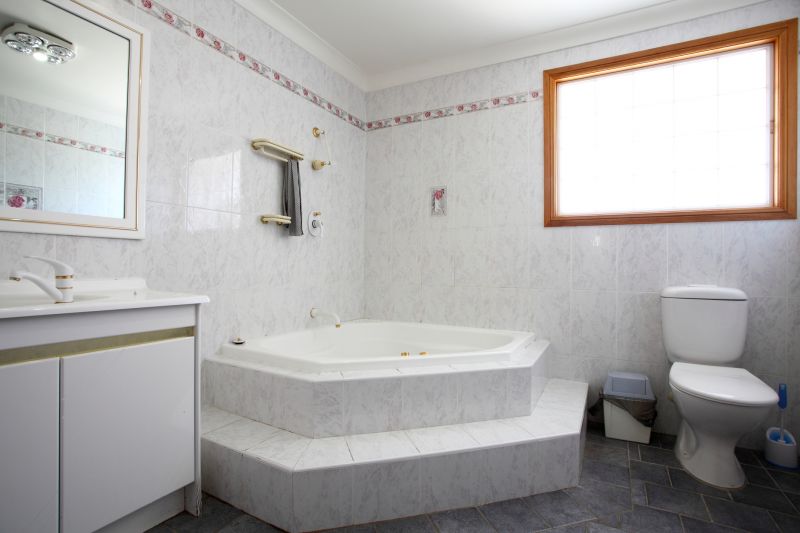 Top Bathtub Installation Companies in Birmingham, MI