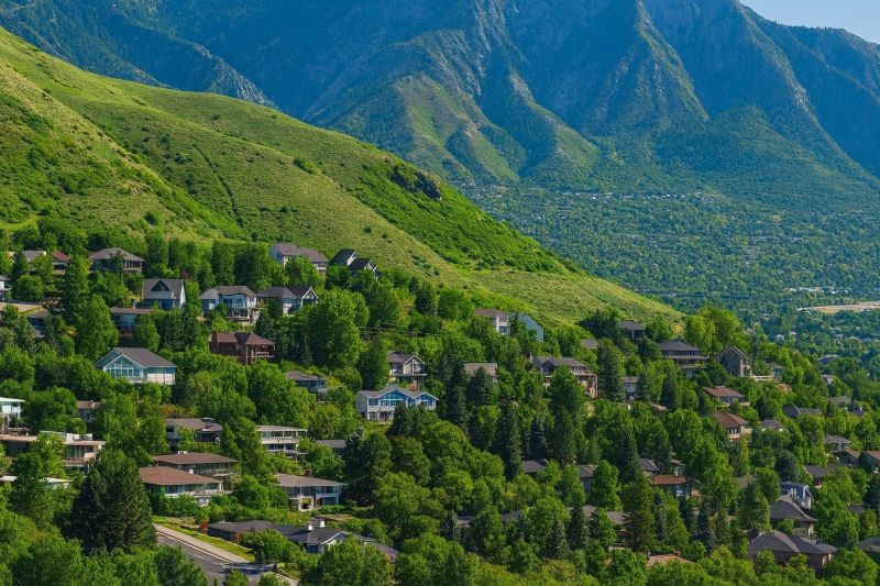 Best Shower Installation pros in Farmington, MI